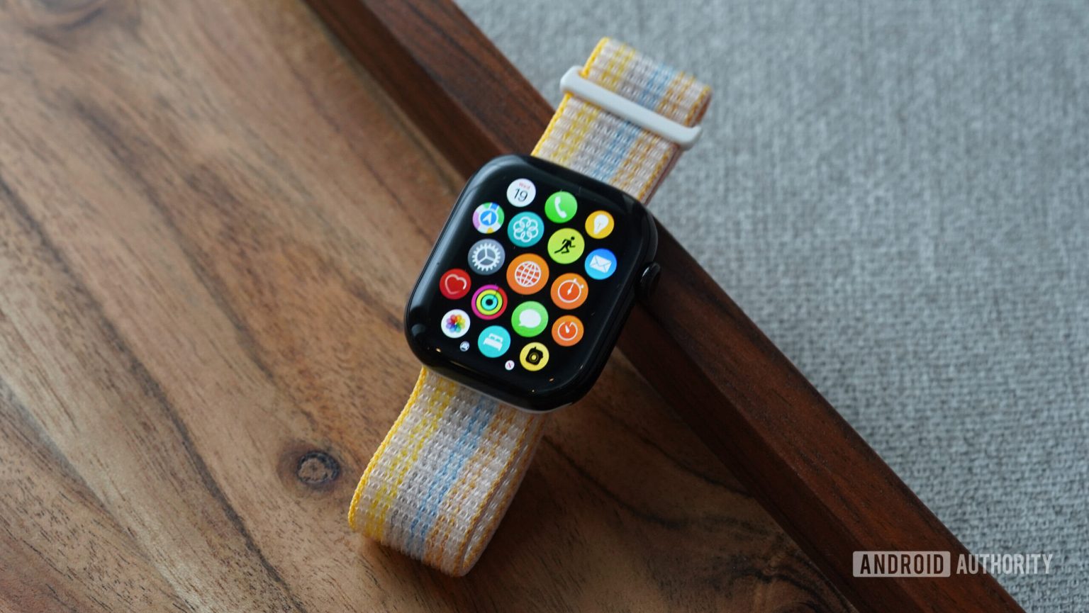 A Apple pode levar uma abordagem maior é melhor com o relógio SE 3