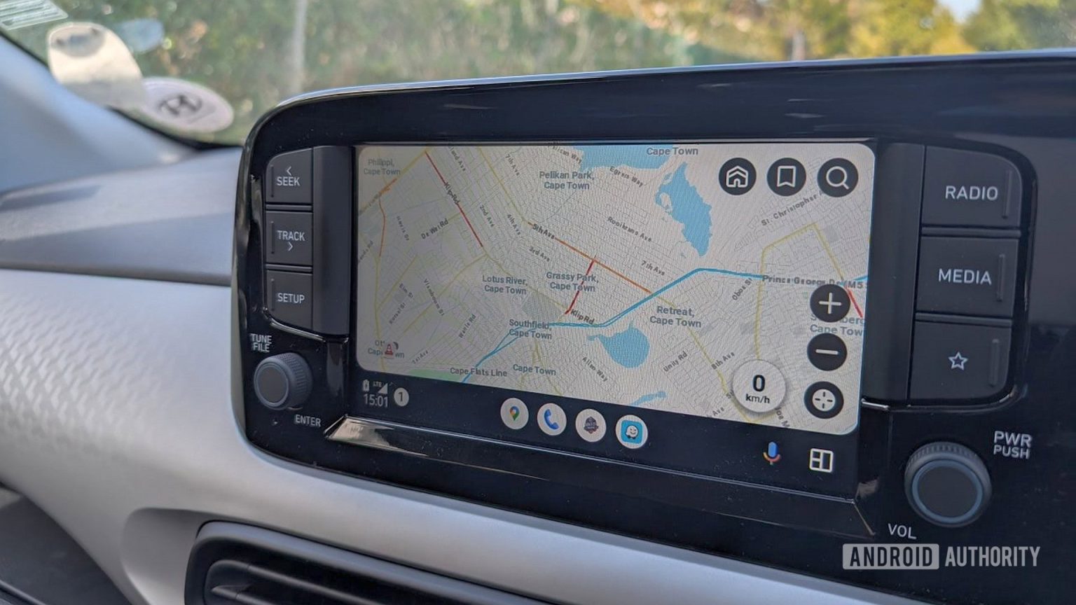 Android Auto deve realmente adicionar suporte para smartphone de passageiros