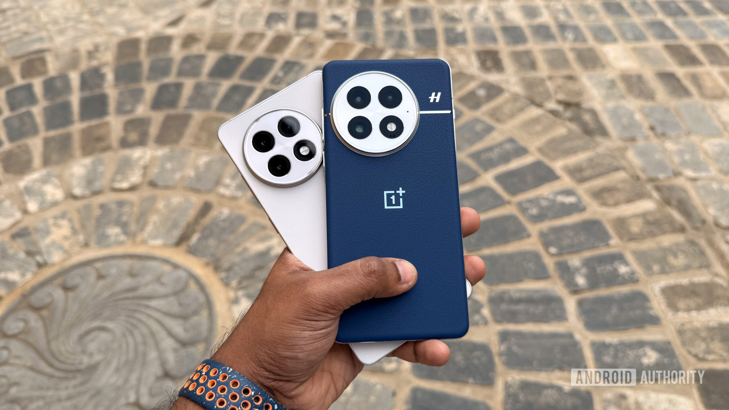 OnePlus 13 e OnePlus 13r 1 OnePlus 13 e OnePlus 13r 1