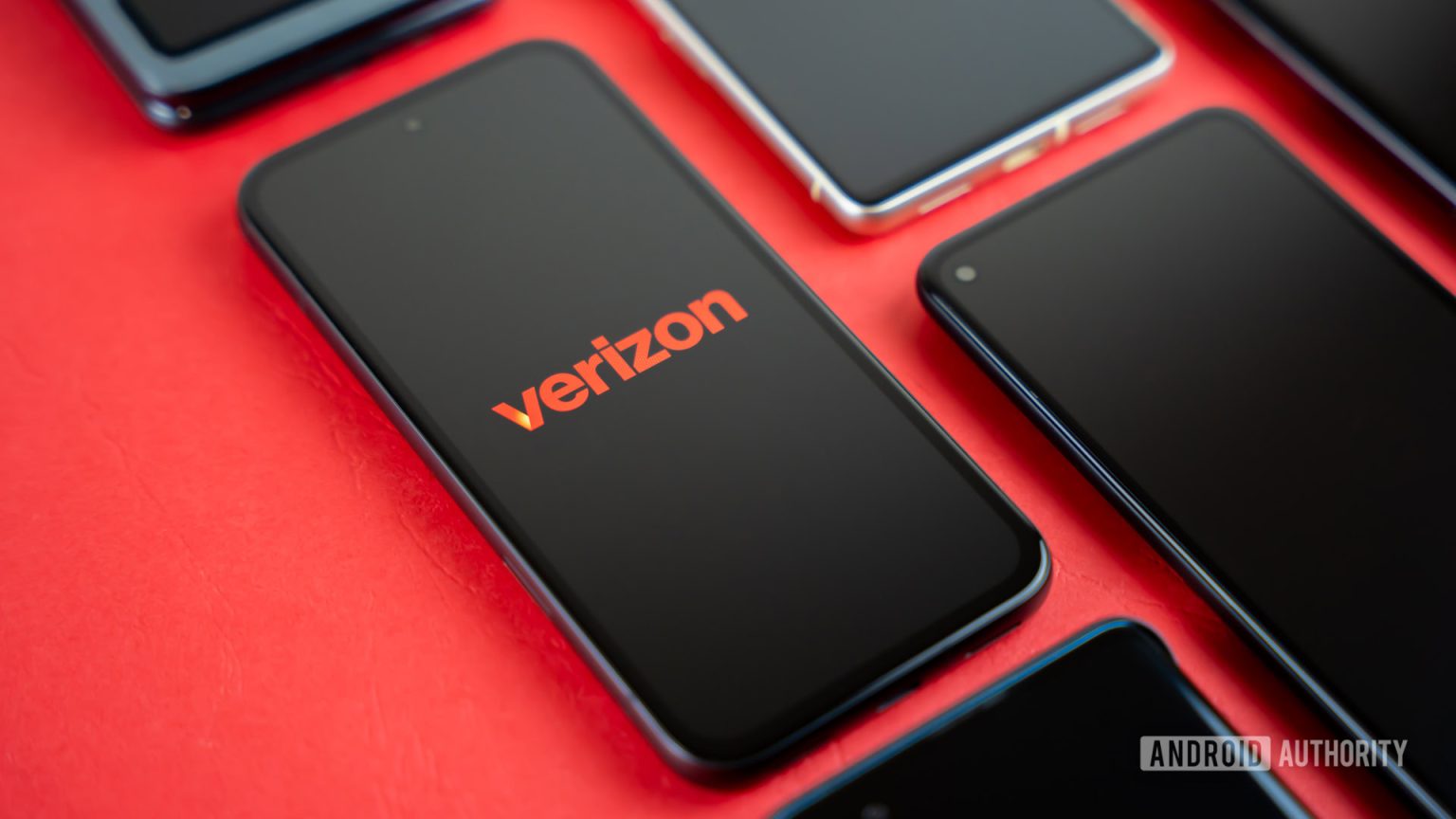 A Verizon quer bloquear seus telefones por 6 meses ou mais, em vez de 60 dias