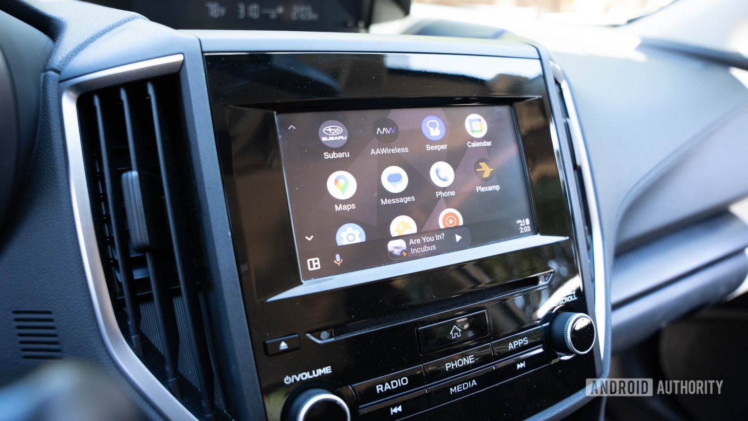 Afinal, o Android Auto não está perdendo o acesso à sua coleção de jogos
