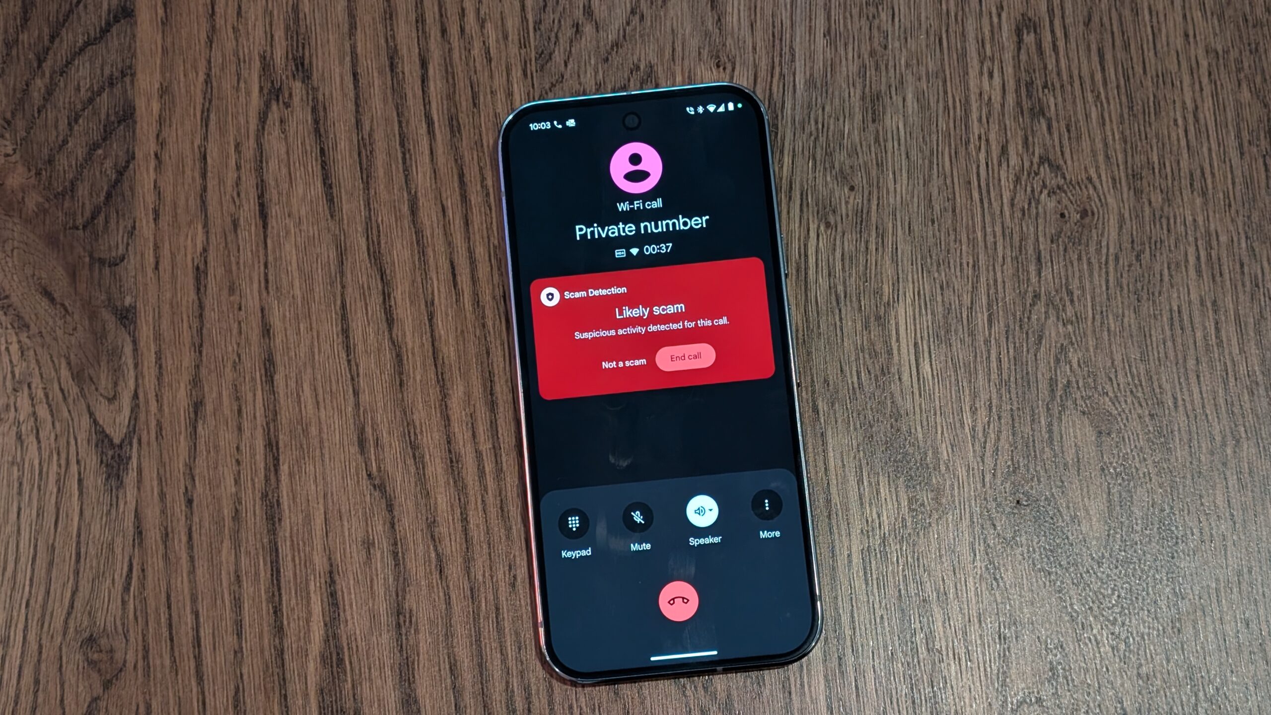 Alerta de golpe de pixel no Google Pixel 9 Pro