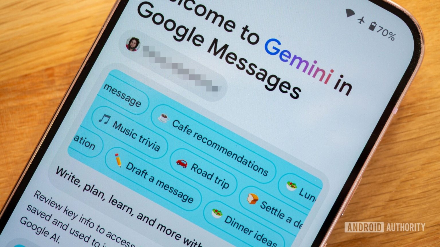 Este hack RCS e Gemini me salvou de pagar por Wi-Fi em voo muito caro