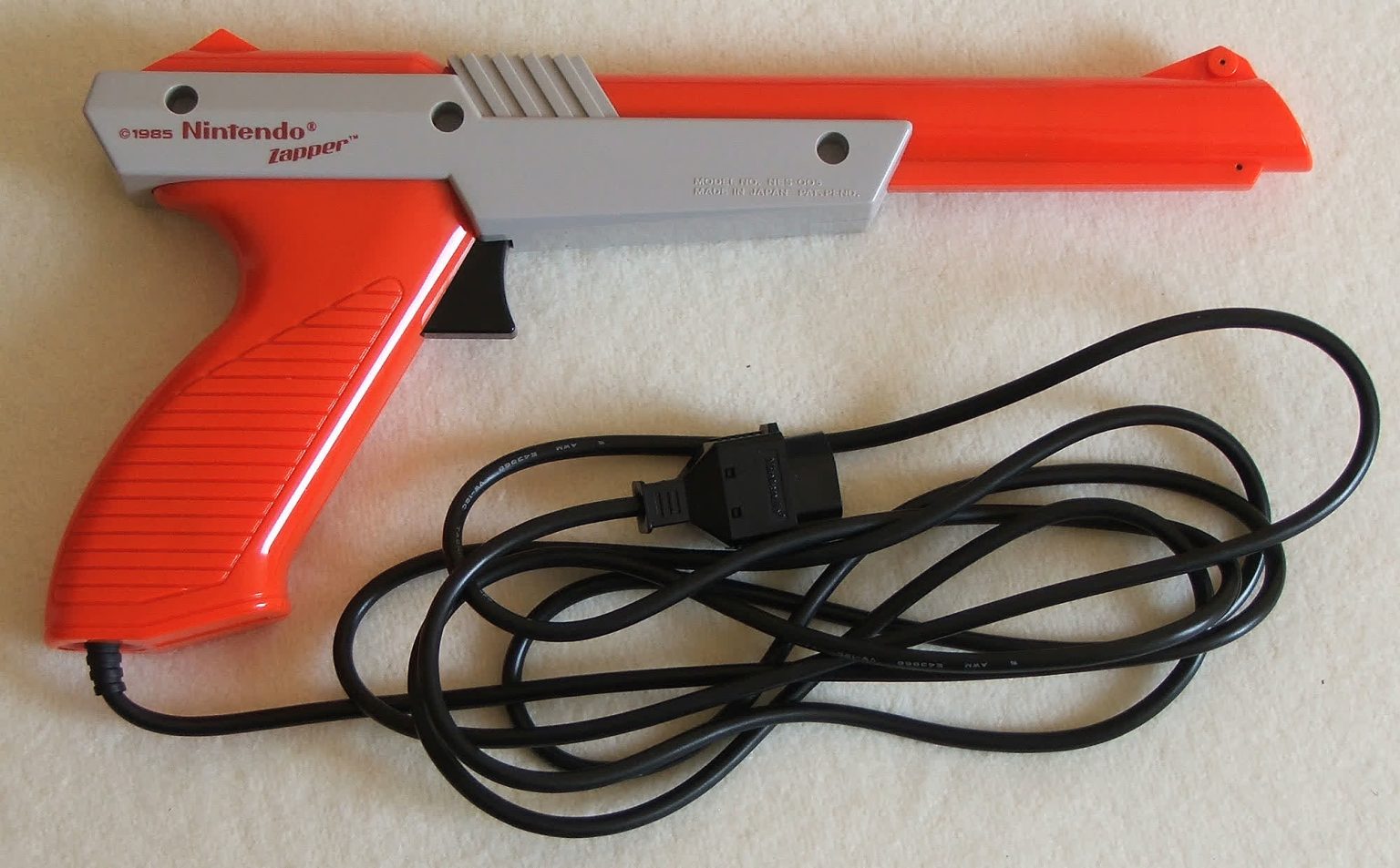 Modder transforma o NES Zapper em um alto-falante sem fio baseado em laser