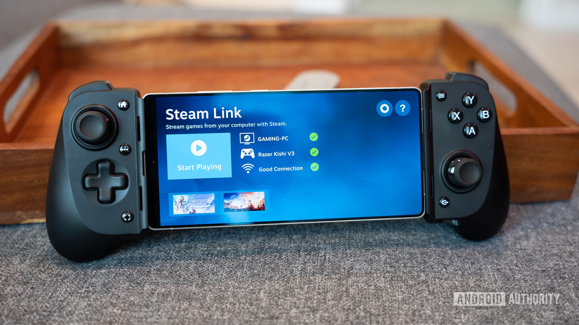 Razer Kishi V3 com telefone conectado mostrando o link de vapor