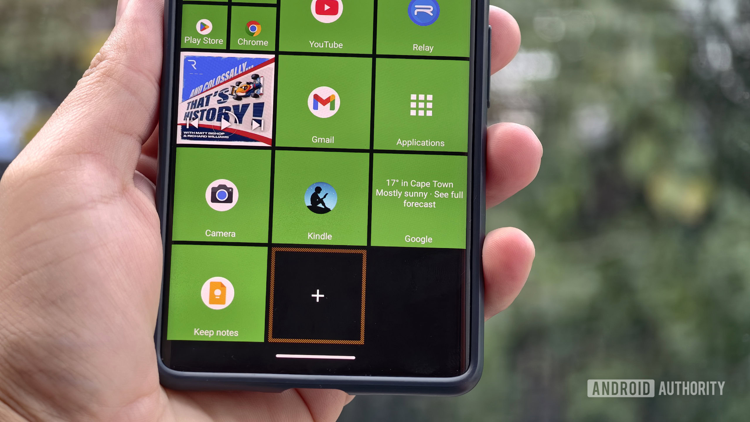 Square Home Live Tile Info e reprodução de mídia