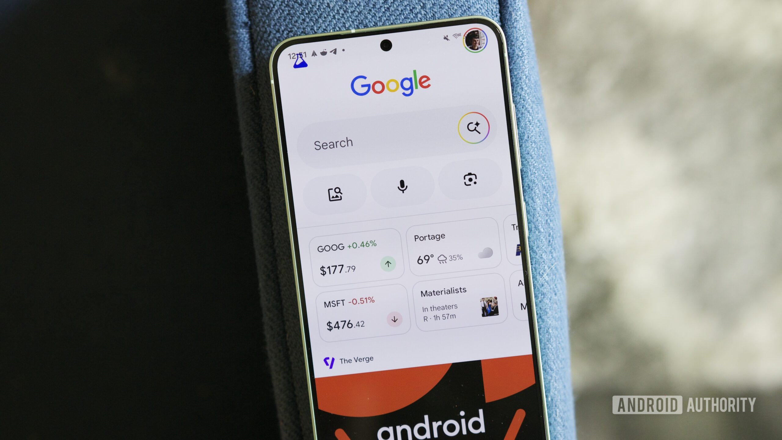 O aplicativo do Google em execução em um Samsung Galaxy S25.