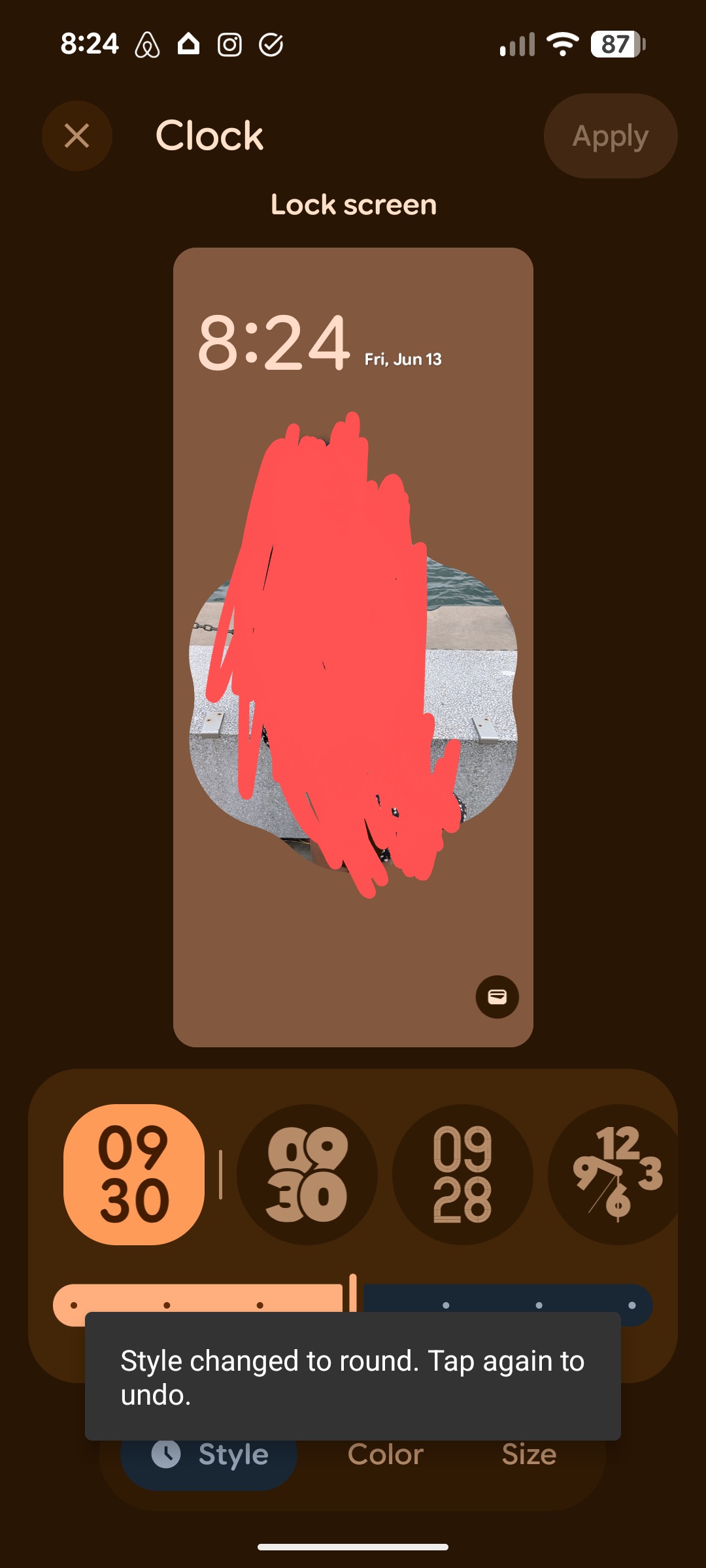 Android 16 QPR 1 Beta 2 Lock Screen Clock Style Change 2