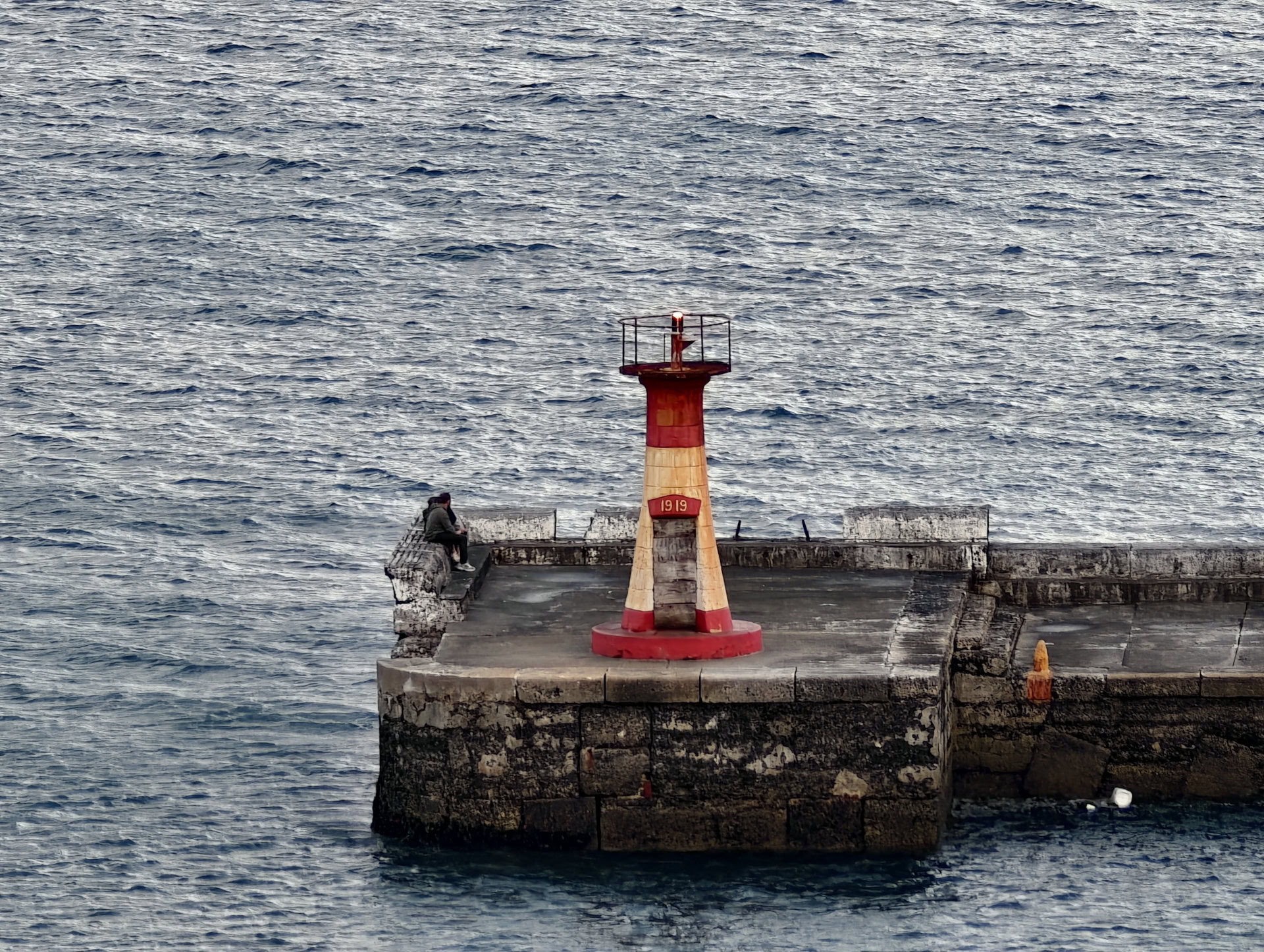 Vivo X200 Ultra Lens Harbor Wall 800mm