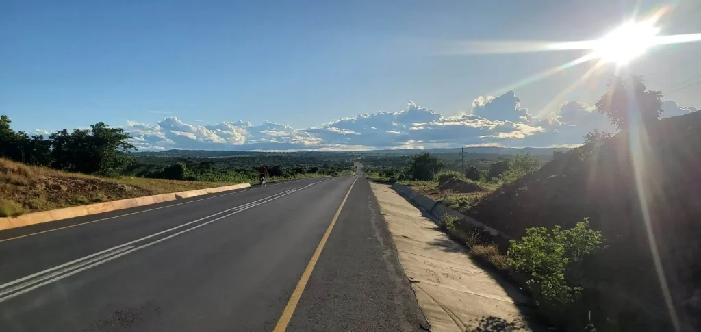 Onde e como encontrar comida e acomodação na zâmbia rural