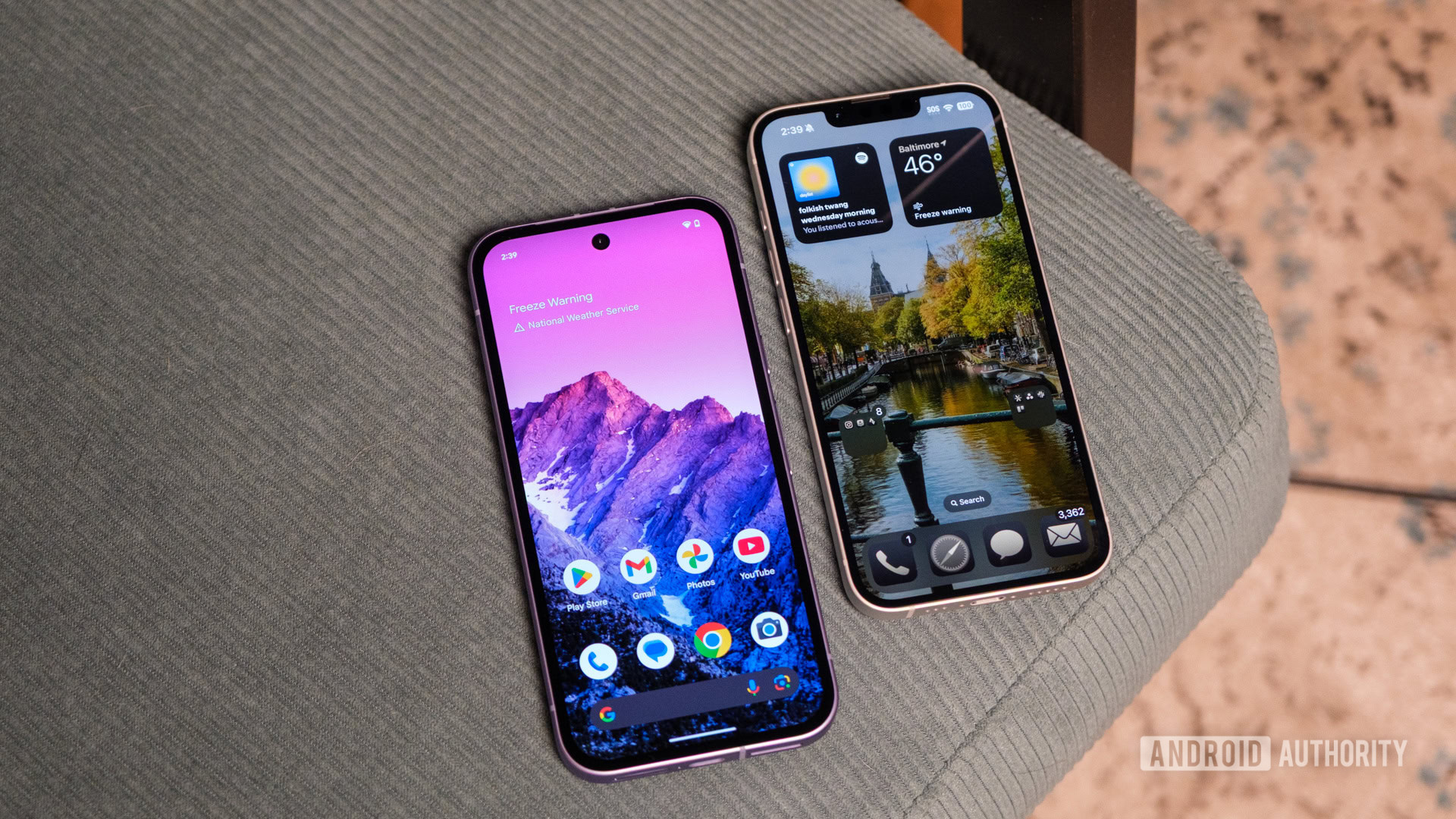 Tela inicial do Google Pixel 9a vs iPhone 16e Tela inicial do Google Pixel 9a vs iPhone 16e