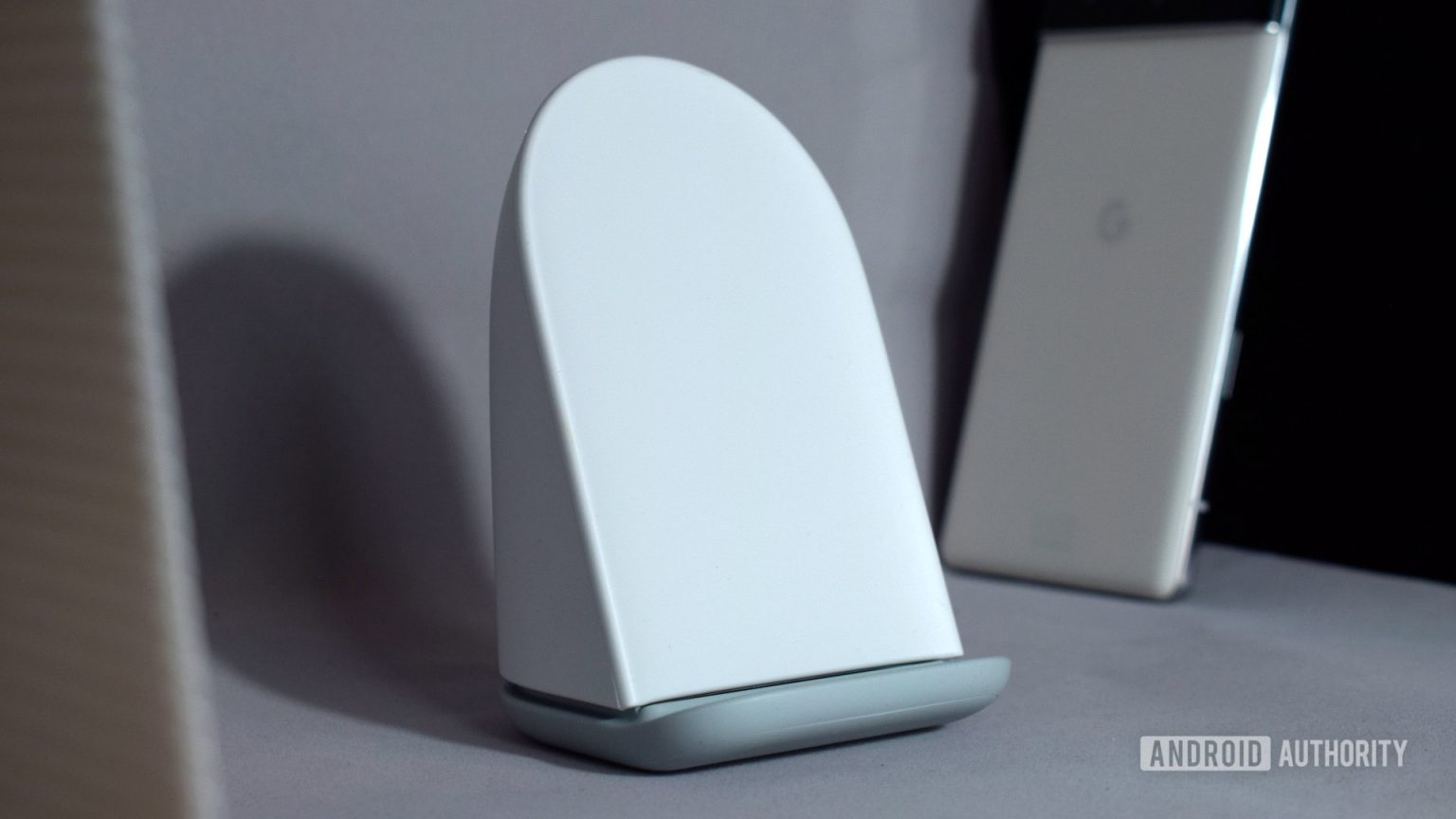 Google Pixel Stand (2ª geração) Negócio: nunca vimos isso tão barato!