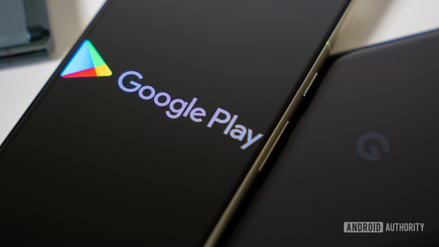 Guia Play Store Search Pops com cor no material 3 Refresh expressivo