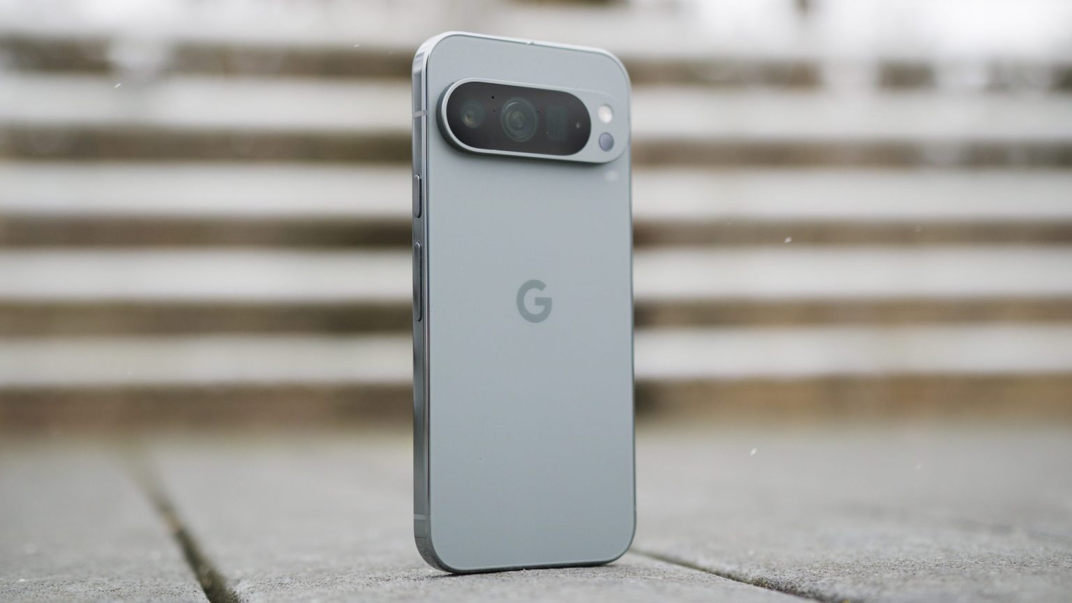 O arquivamento da FCC da série Pixel 10 confirma os recursos de conectividade, dicas no modem Samsung
