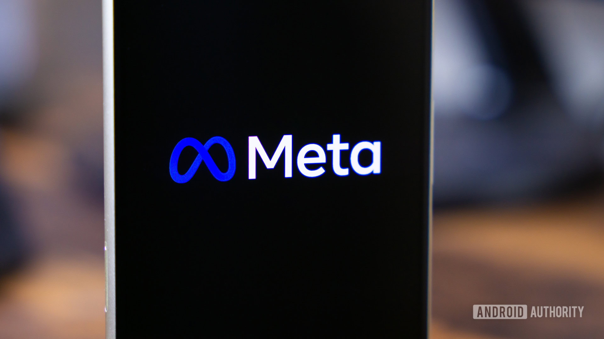 Meta logotipo no smartphone Stock Photo (10) Meta logotipo no smartphone Stock Photo (10)