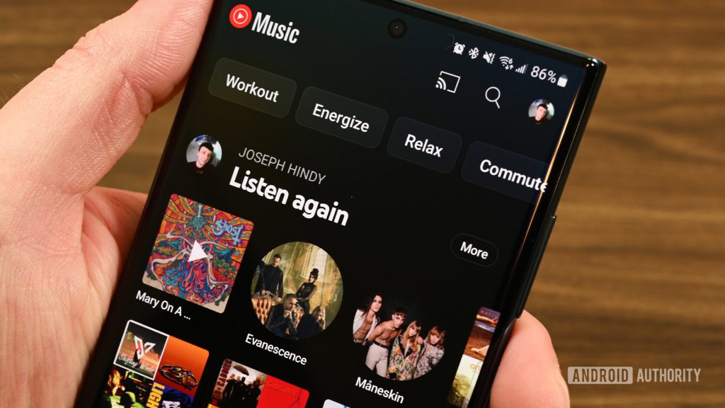 O novo recurso de compartilhamento de letras da YouTube Music está finalmente alcançando mais usuários