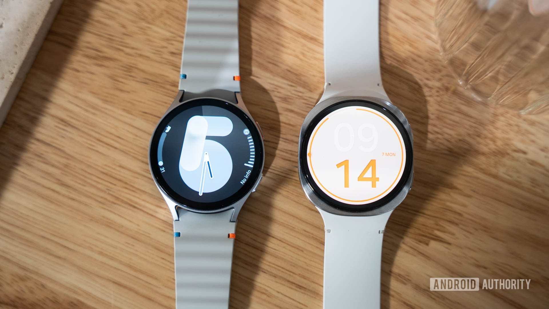Samsung Galaxy Watch 7 ao lado do Galaxy Watch 8 Samsung Galaxy Watch 7 ao lado do Galaxy Watch 8