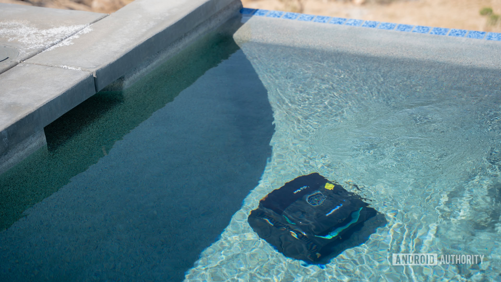 Wybot C2 Pool de limpeza de visão debaixo d'água 3 Wybot C2 Pool de limpeza de visão debaixo d'água 3