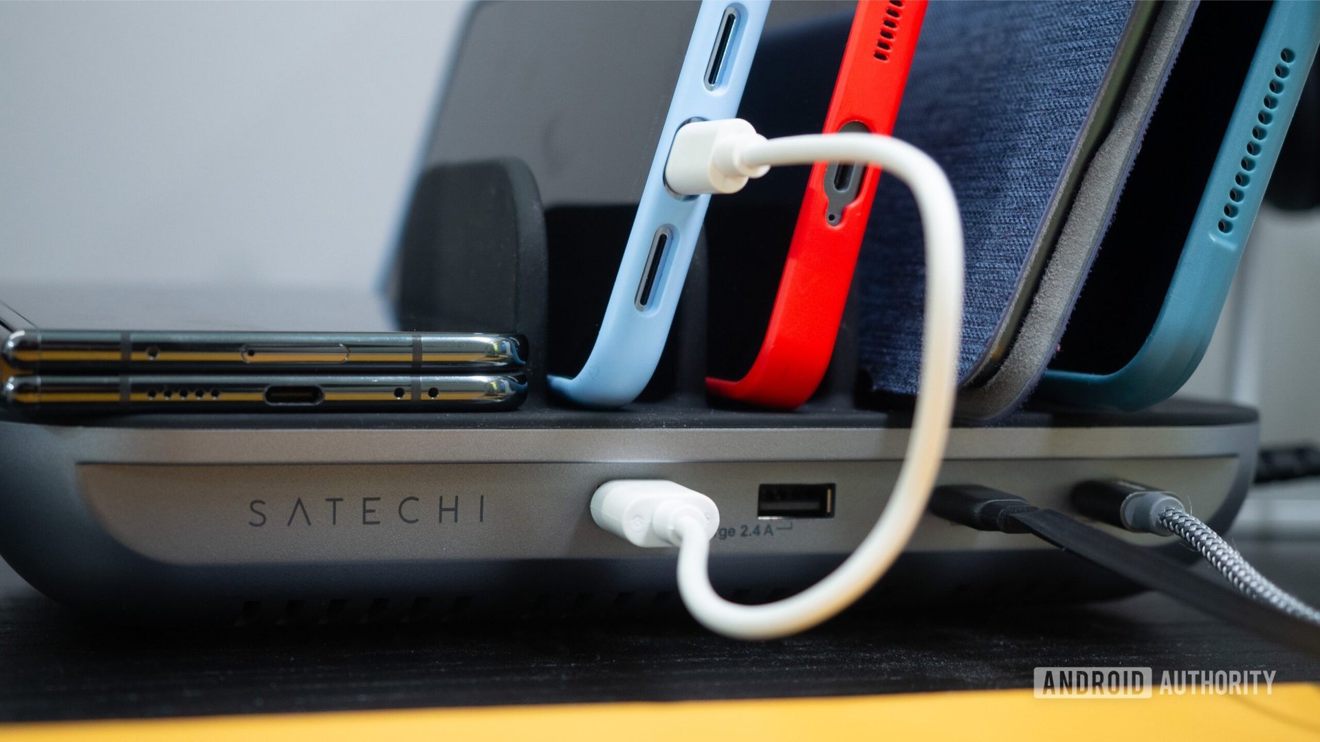 Satechi Dock5 6