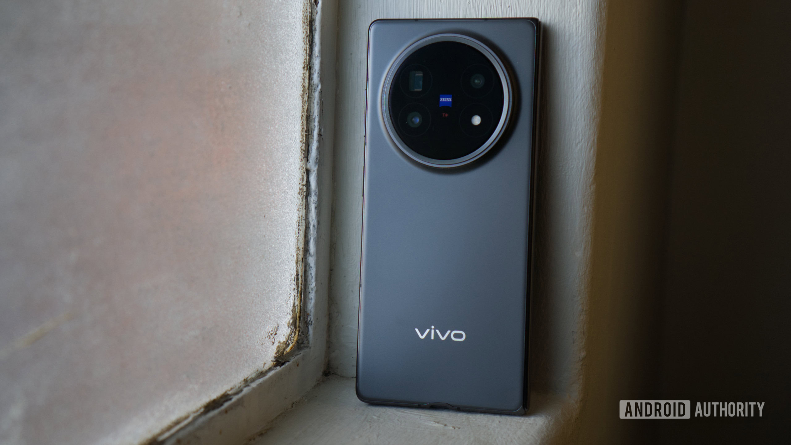 Vivo x dobra 5 dobrado mostrando câmeras Vivo x dobra 5 dobrado mostrando câmeras