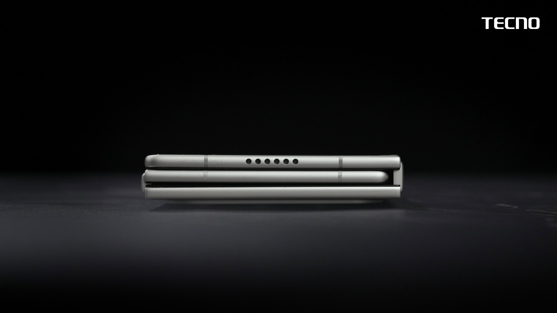 Tecno Phantom Ultimate G Fold Concept 4