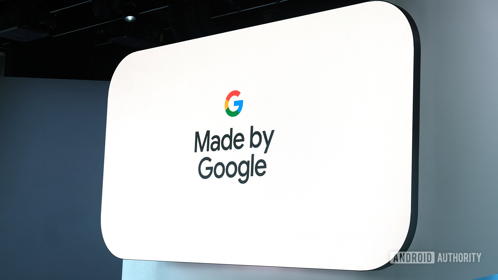 Feito pelo Google logotipo em Made by Google Evento 2023 Feito pelo Google logotipo em Made by Google Evento 2023