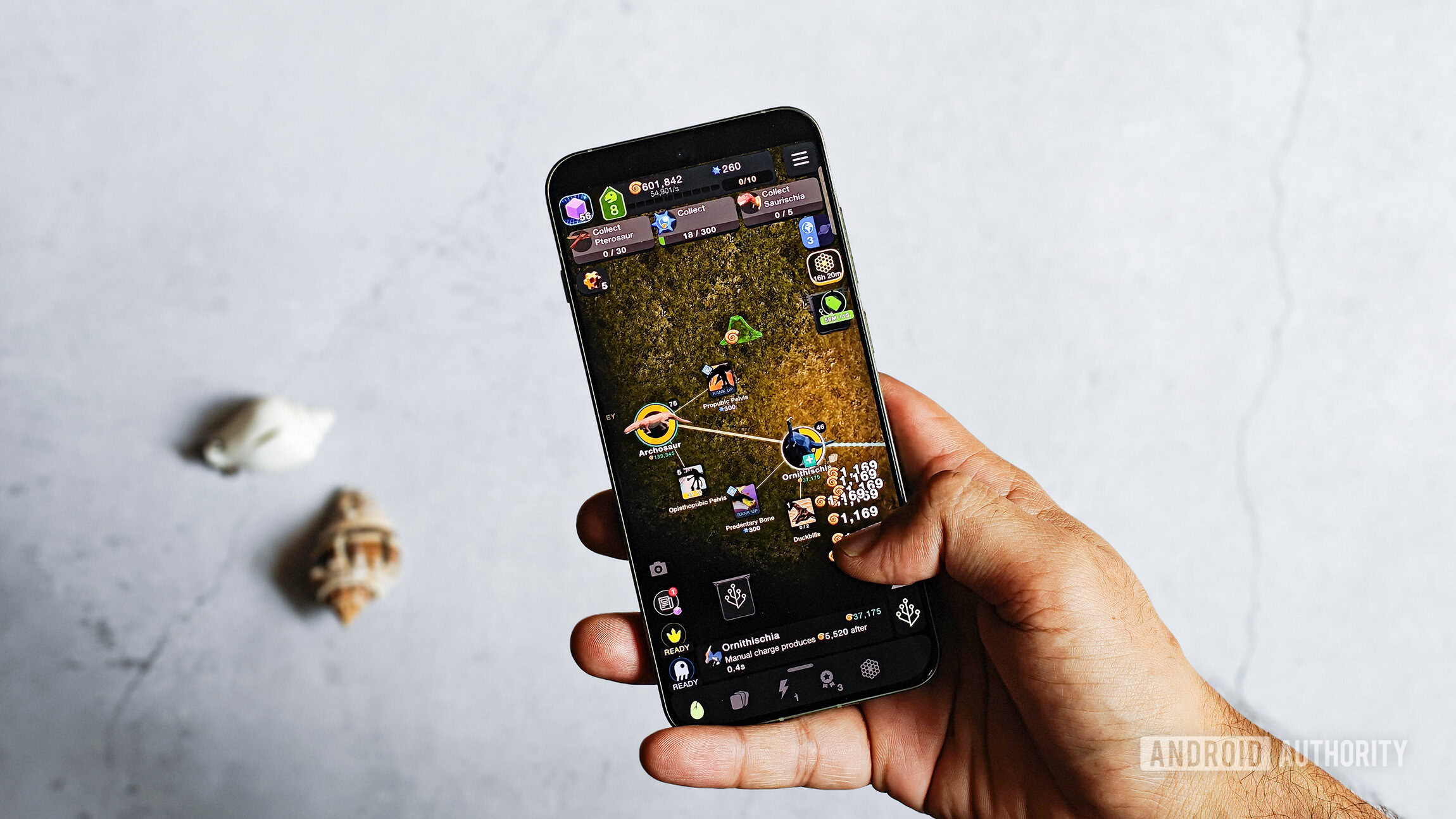 Os melhores jogos do Android para jogar com uma cela de mão para a singularidade uma mão jogada em um OnePlus 13s.