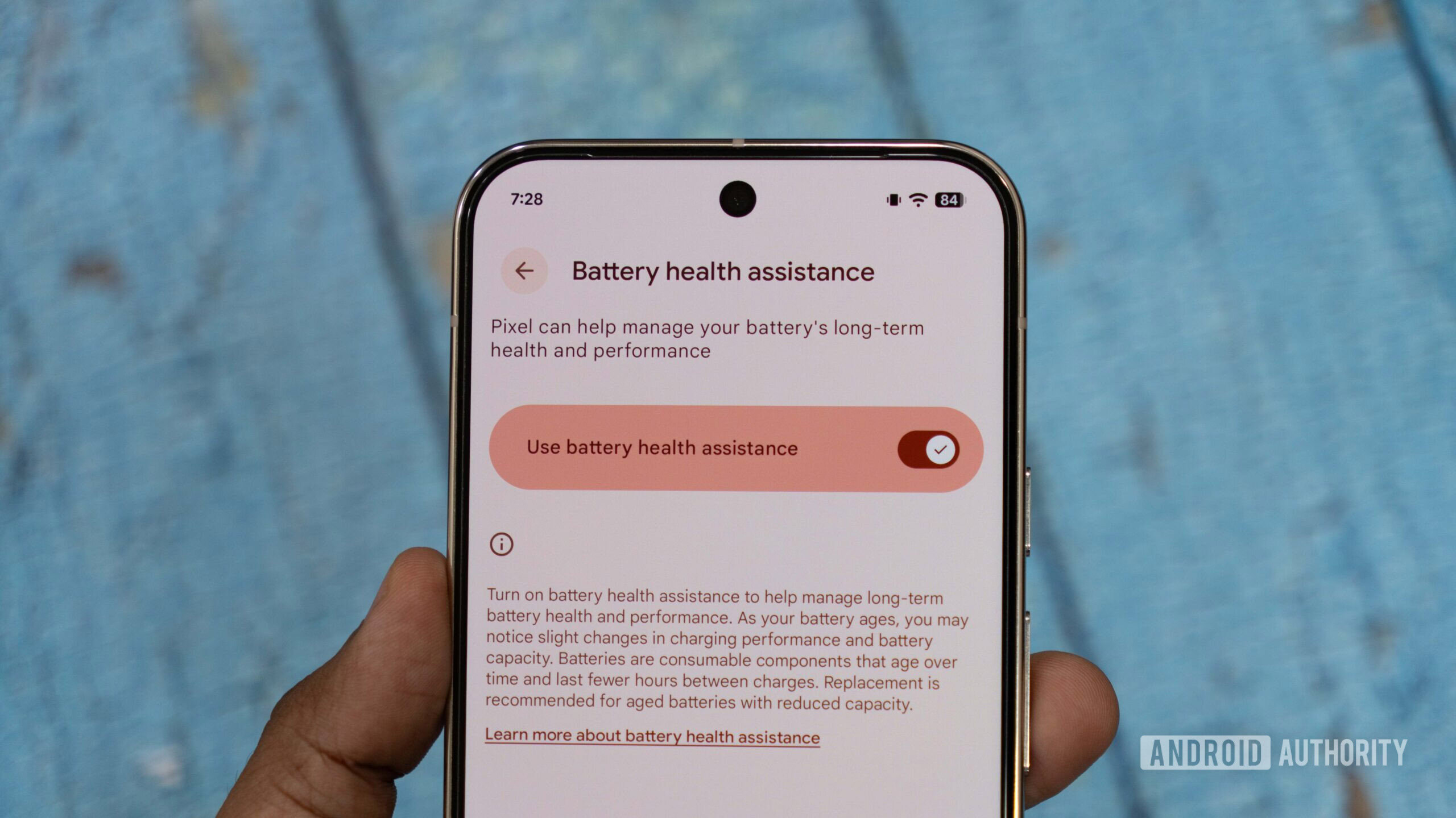Assistência à saúde da bateria em um google pixel 9 pro xl executando o Android 16 qpr 1 beta 2.1
