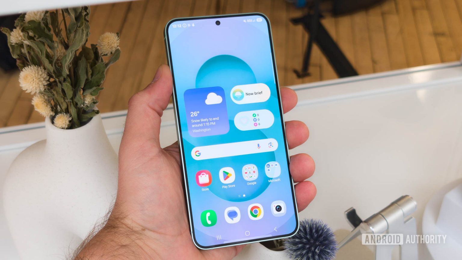 Por que gastar mais? O Samsung Galaxy S25 atingiu um preço recorde!