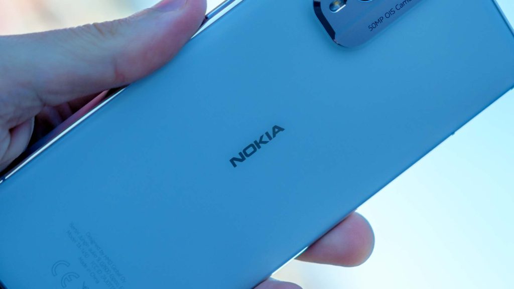 A Nokia ainda não fez telefones há anos, mas ainda não terminou seu nome