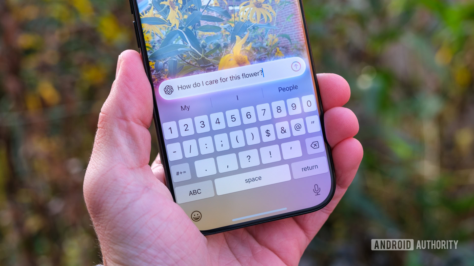 Apple Visual Intelligence vs Google Lens digitando para chatgpt Apple Visual Intelligence vs Google Lens digitando para chatgpt