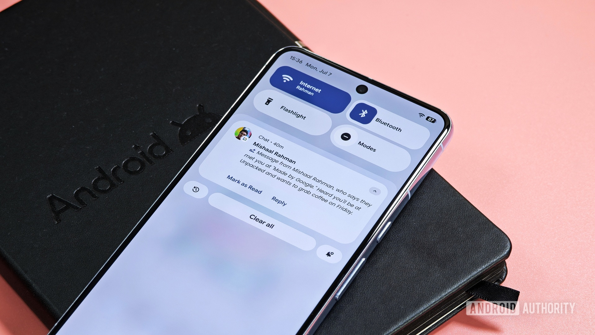Android Notification Resumo Mockup Hero Image