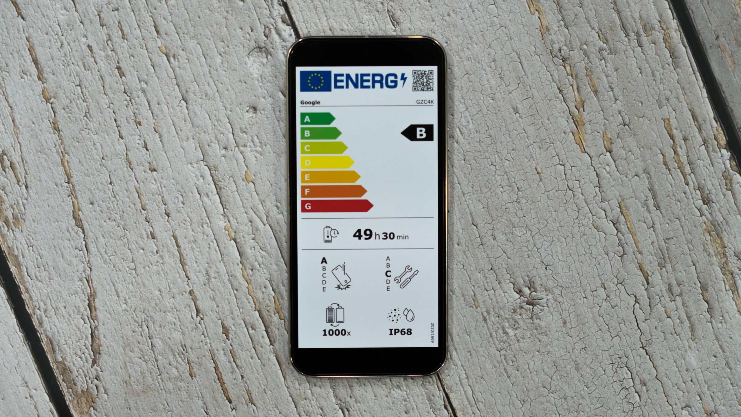 Etiqueta de energia do smartphone da UE mostrando pixel 9 pro xl Etiqueta de energia do smartphone da UE mostrando pixel 9 pro xl