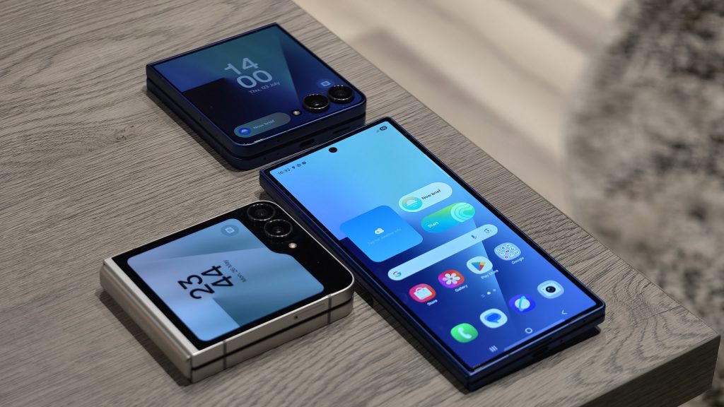 Uma atualização estável da UI 8 está aqui com as novas dobras da Samsung