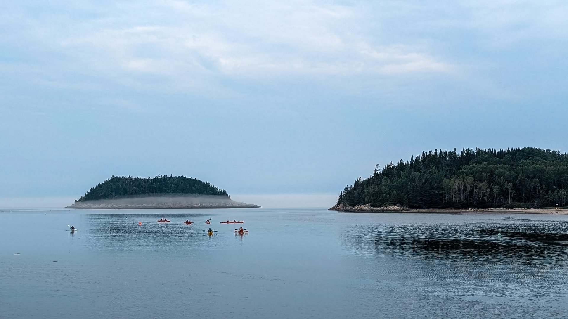 - Quando reservar voos, hotéis e mais: seu guia completo de planejamento de viagens Tour de caiaque no Aventures Archipel no Bic National Park, Quebec, Canadá.