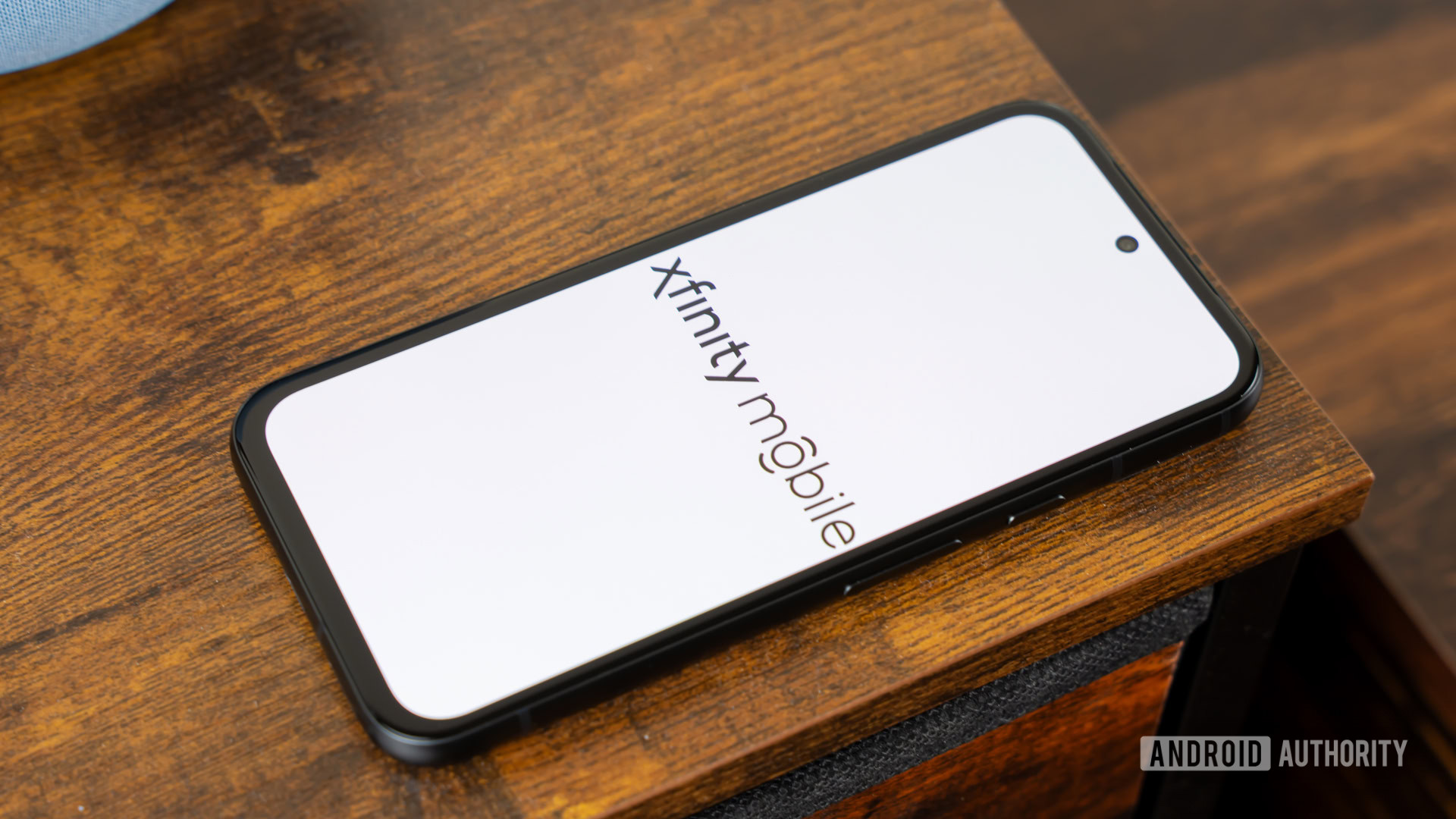 Xfinity Mobile Logo no smartphone Stock Photo (1)