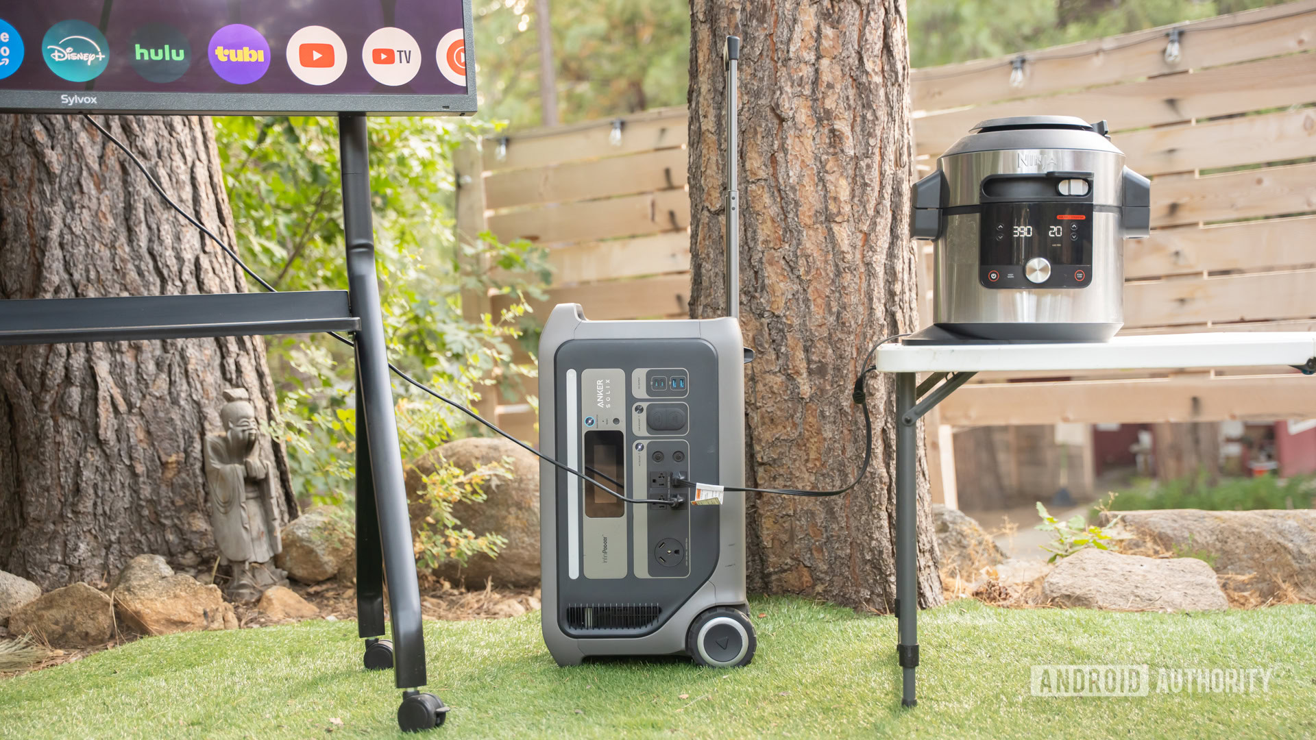 Anker Solix F3000 Portátil Power Powering TV e Air Fryer 15