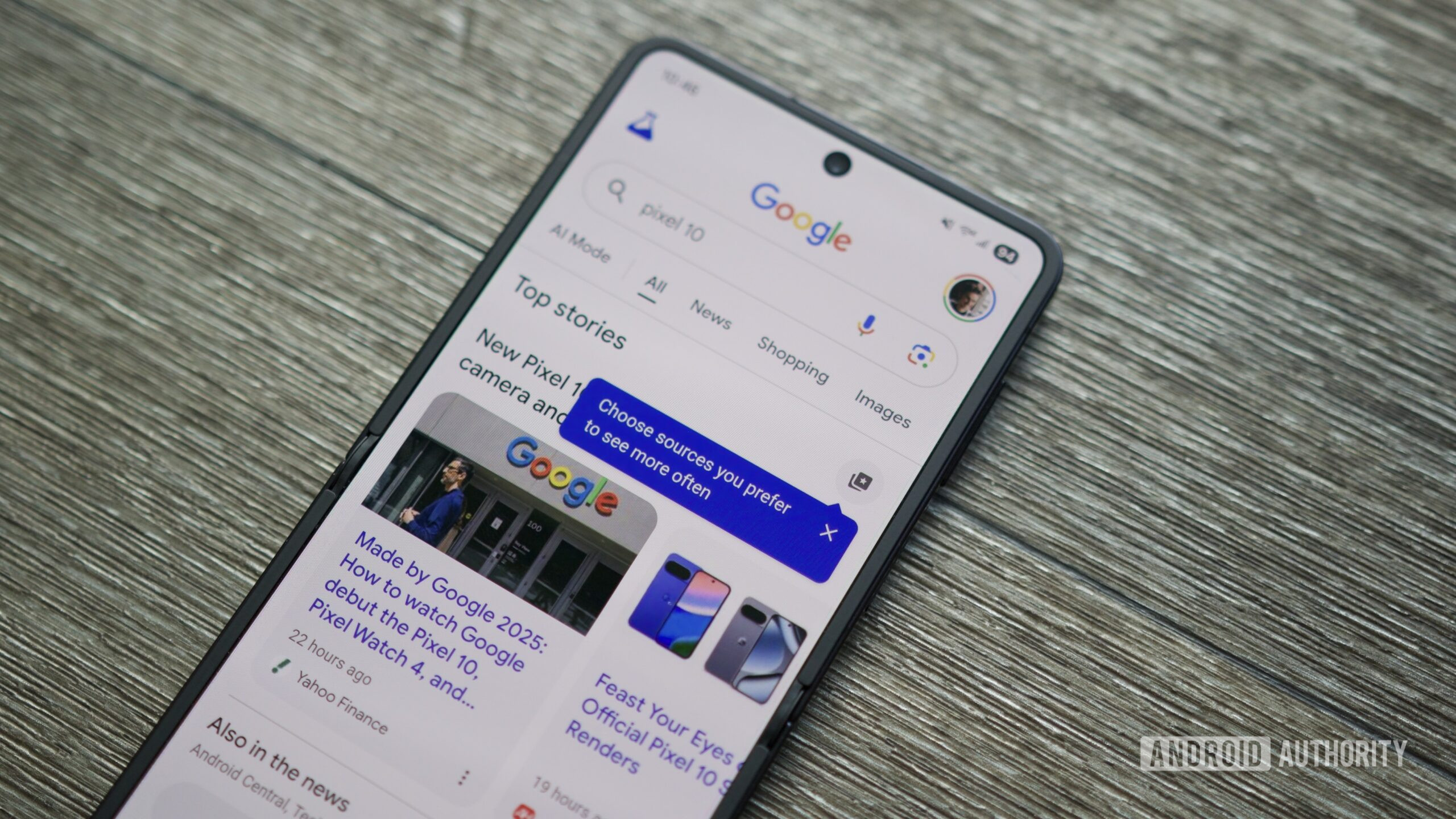 Pesquisa do Google, fontes preferidas herói 4 Resultados da pesquisa do Google mostrando fontes preferidas no aplicativo do Google em um telefone Android.
