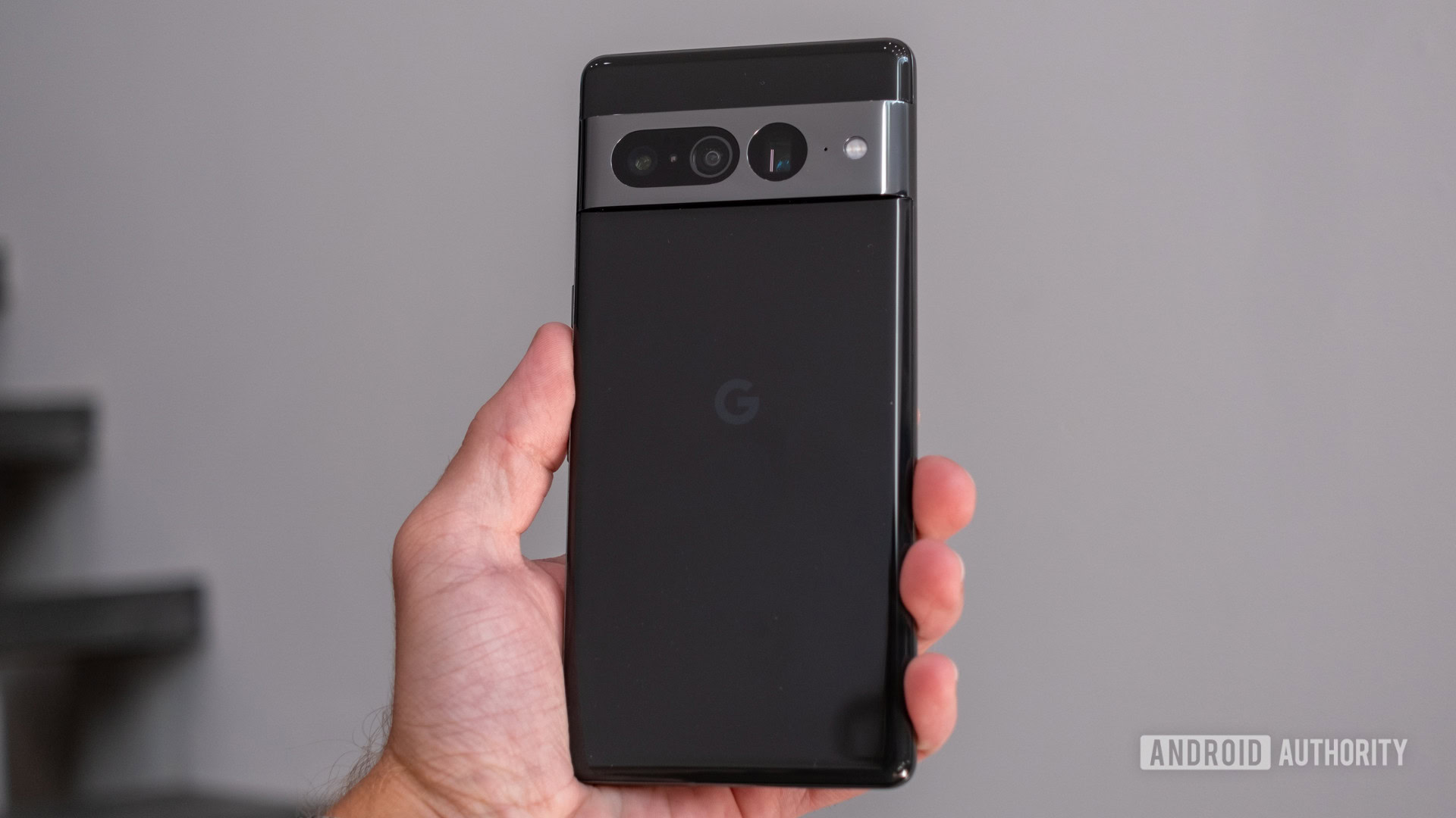 Google Pixel 7 Pro de volta na mão