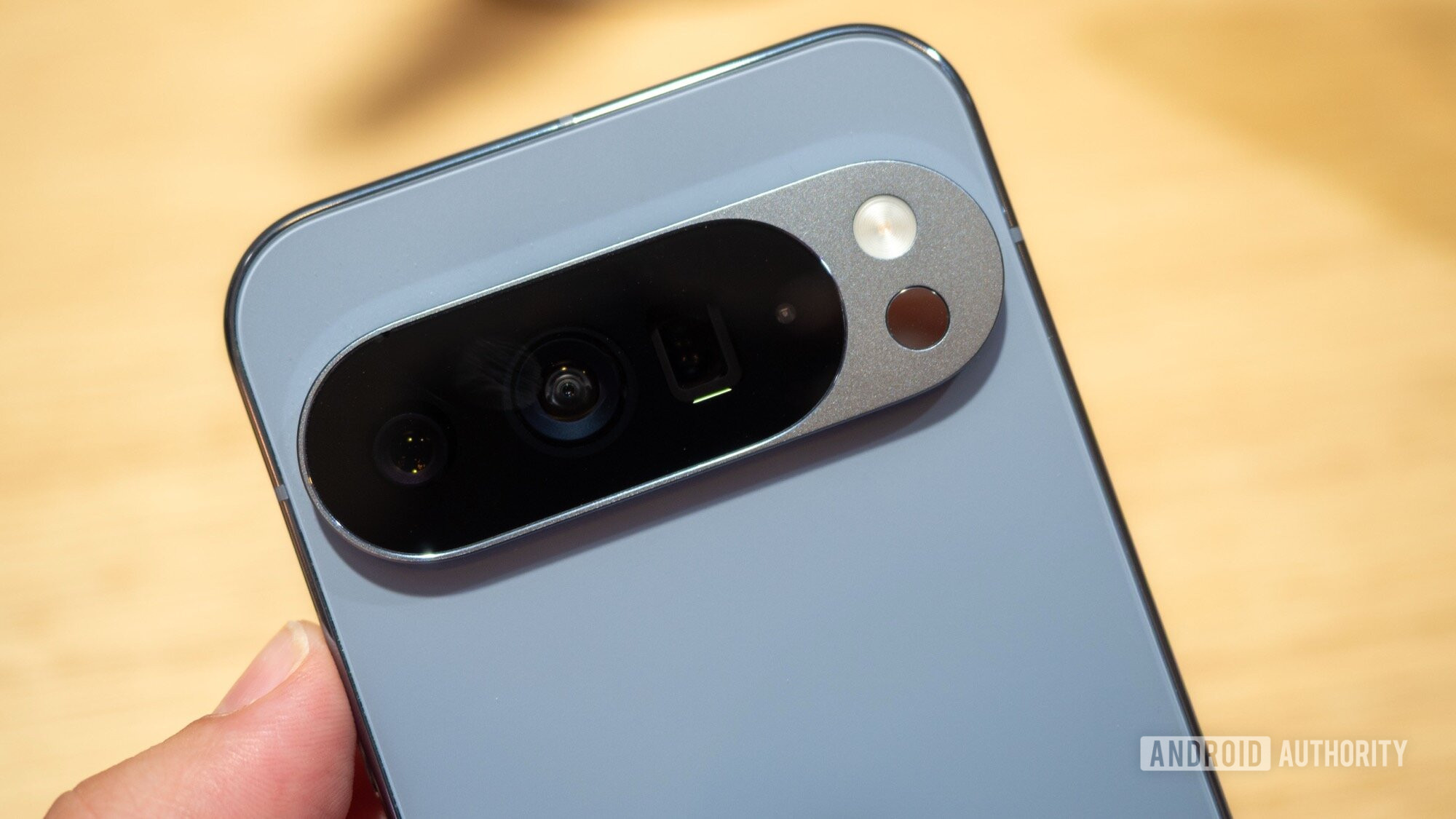 Google Pixel 10 Pro XL Moonstone Back Camera 1 Google Pixel 10 Pro XL Moonstone Back Camera 1