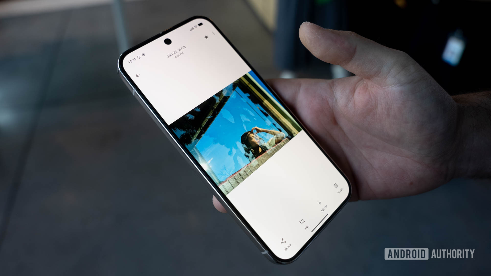 Google Fotos no Google Pixel 10 Pro mostrando o botão Editar