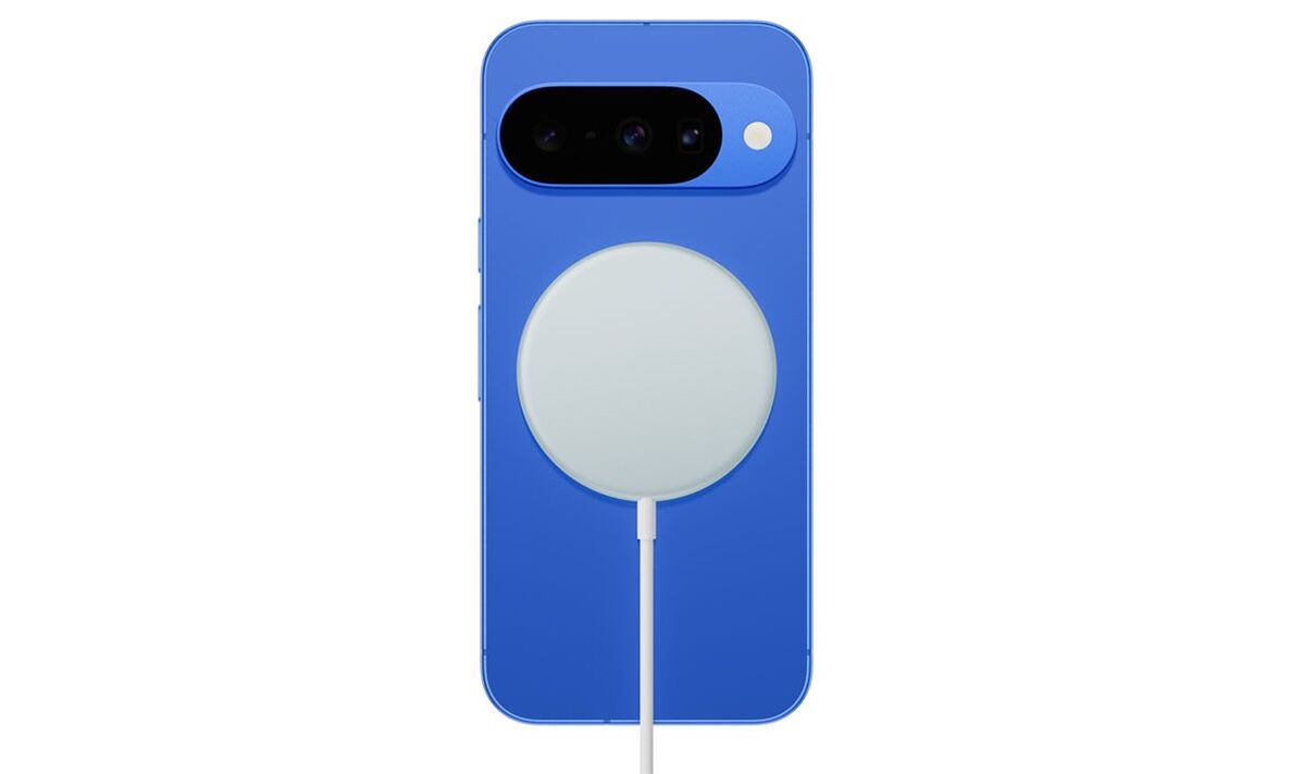 Pixel 10 em azul com carregador Pixelsnap Pixel 10 em azul com carregador Pixelsnap