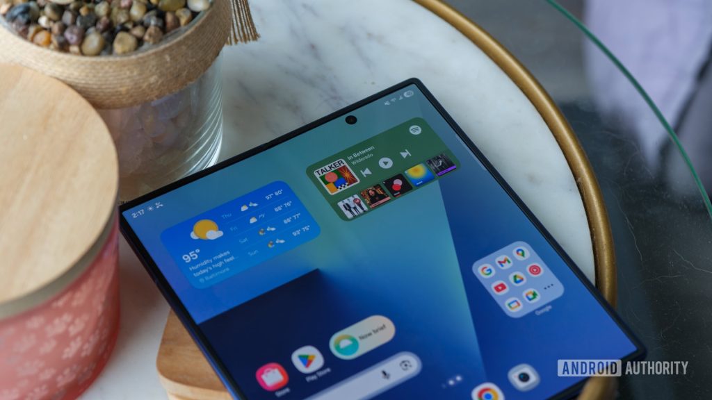 O Galaxy Z Fold 7 prova que esta nova tecnologia de câmera ainda não está pronta
