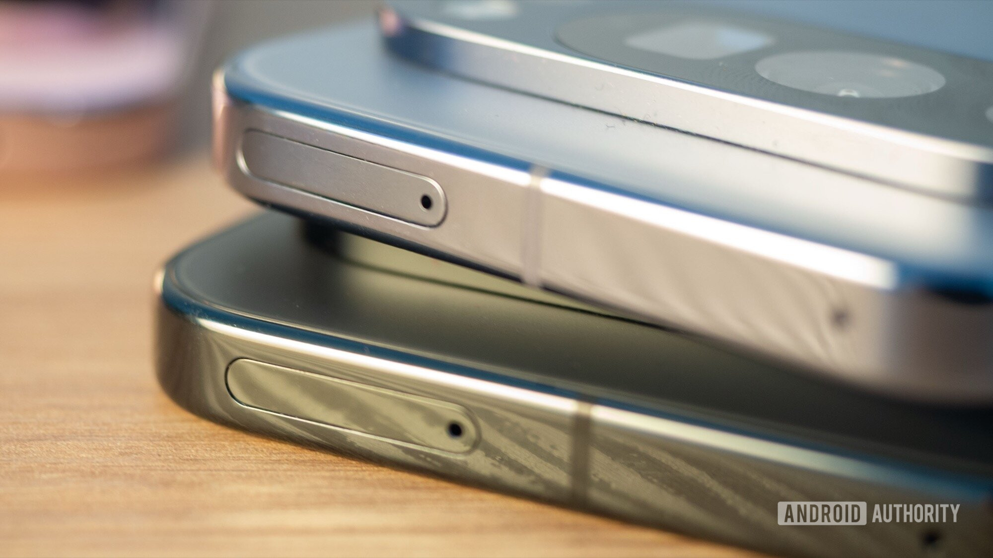 Google Pixel 10 Pro e XL Top Sim Slot
