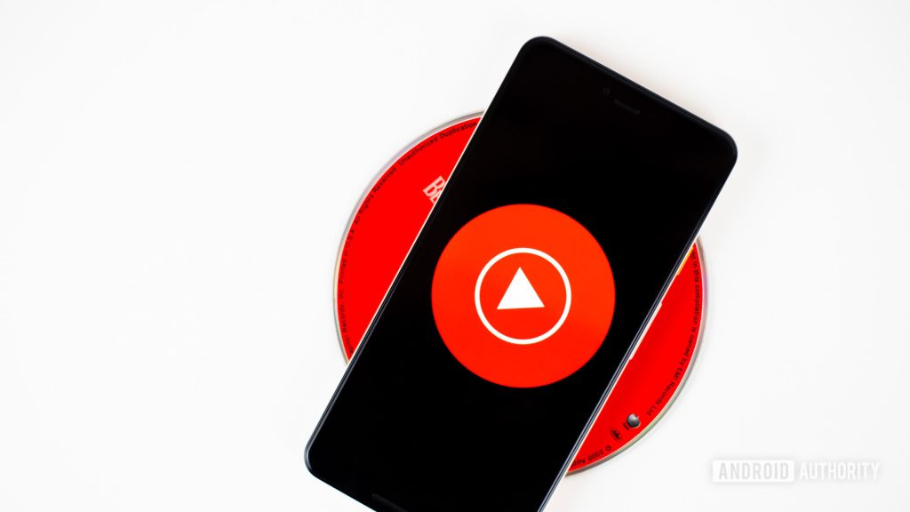 A música do YouTube finalmente recebe sua opção de trim-silence para podcasts