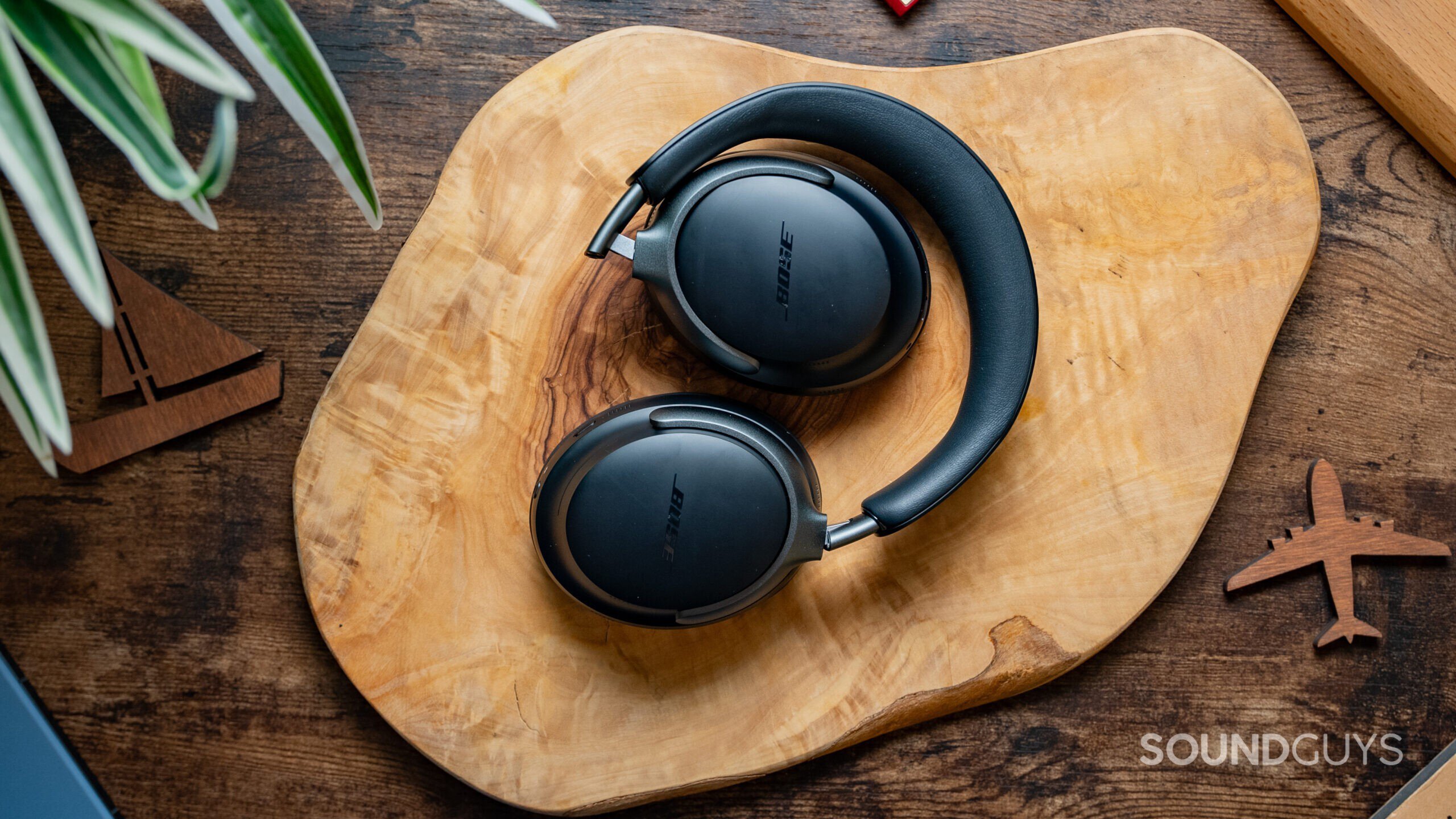 Fones de ouvido Bose QuietComfort Ultra Fones de ouvido Bose QuietComfort Ultra