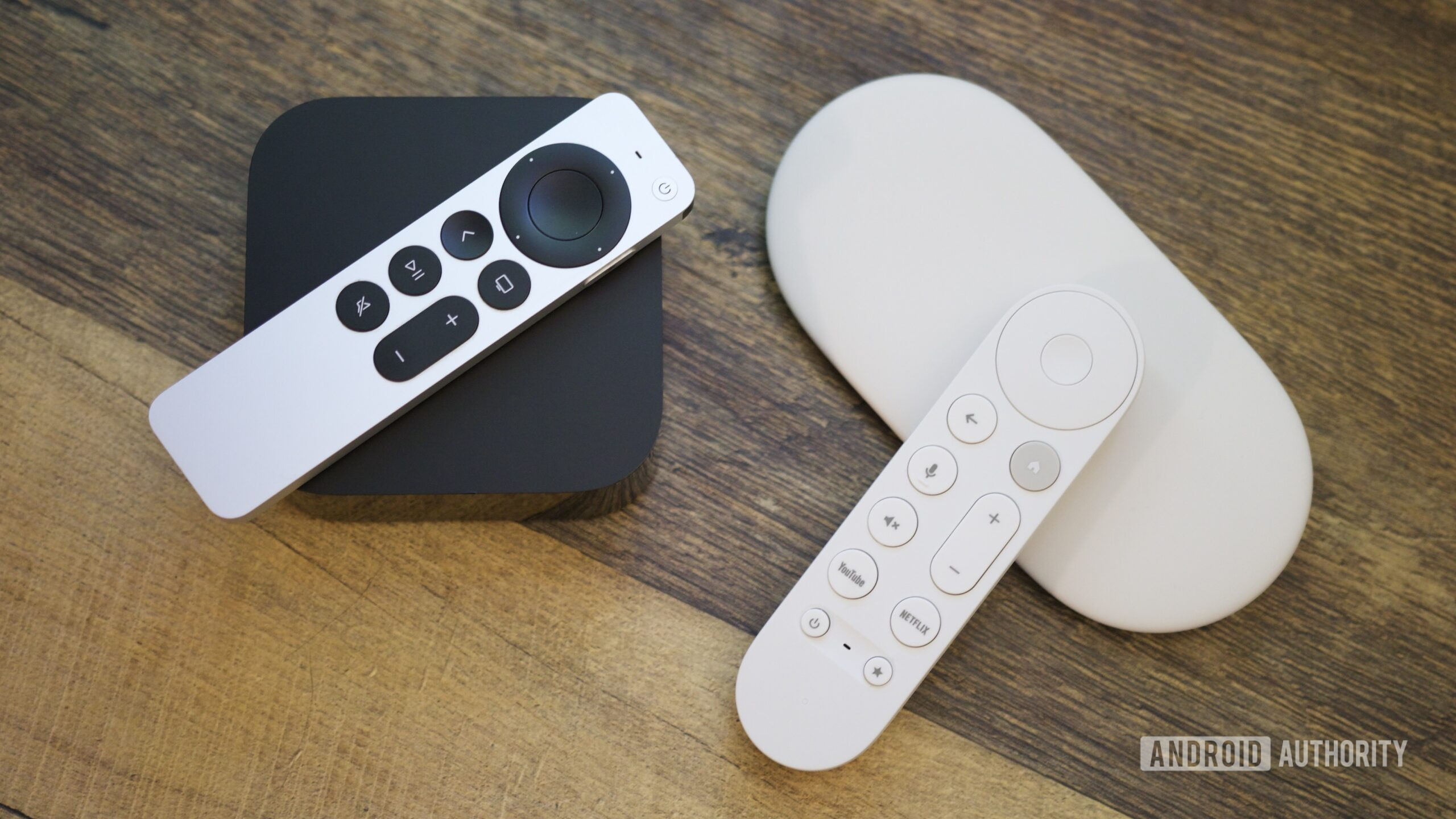 Google TV Streamer e Apple TV 4K.