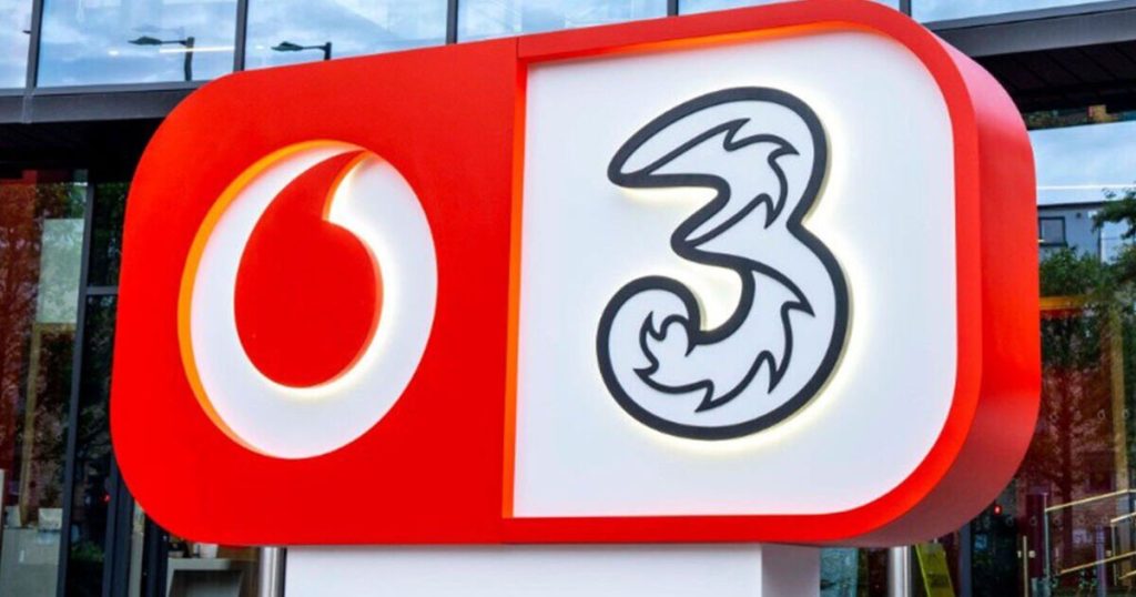 Milhões de vodafone e três clientes que receberam atualização móvel gratuita