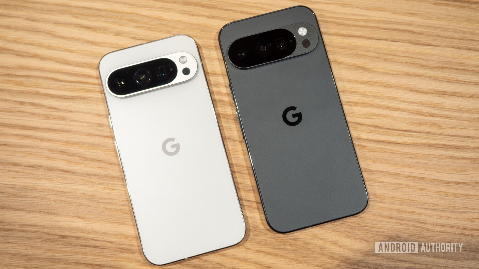 Google Pixel 10 Pro Obsidian vs Pixel 9 Pro porcelana de volta Google Pixel 10 Pro Obsidian vs Pixel 9 Pro porcelana de volta