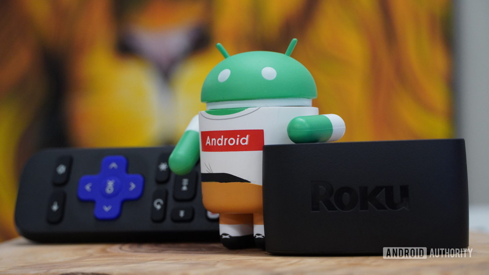 Roku Express com figura Android Roku Express com figura Android